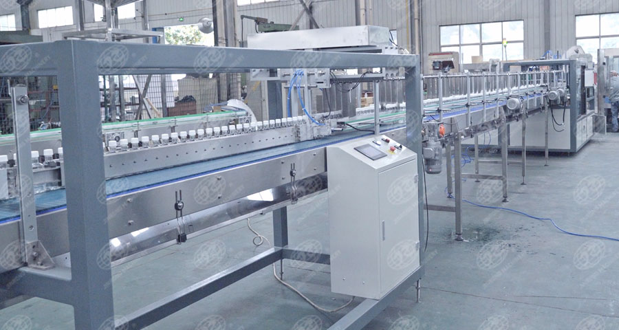 全自動一片式裝箱機(jī)-4